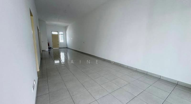 1-storey Terraced House for Sale in Bandar Putra (Kulai) - Elaine Sim - Interior - PropertyGuru.com.my