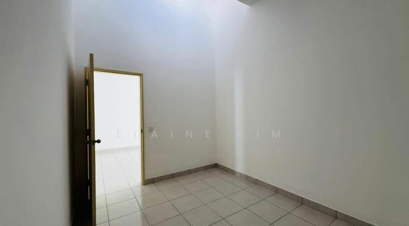 1-storey Terraced House for Sale in Bandar Putra (Kulai) - Elaine Sim - Interior - PropertyGuru.com.my