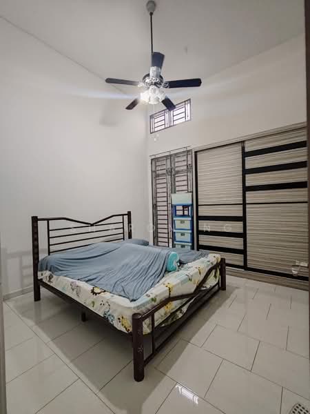Rumah Teres 1 Tingkat untuk Dijual di Setia Eco Gardens (Gelang Patah) - Sharon Ng - Bedroom - PropertyGuru.com.my