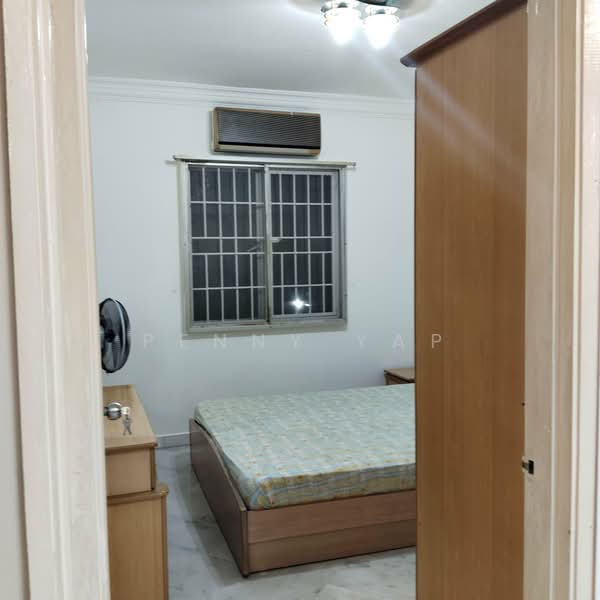 Flat for Rent at Desa Satu - Penny Yap - Bedroom - PropertyGuru.com.my