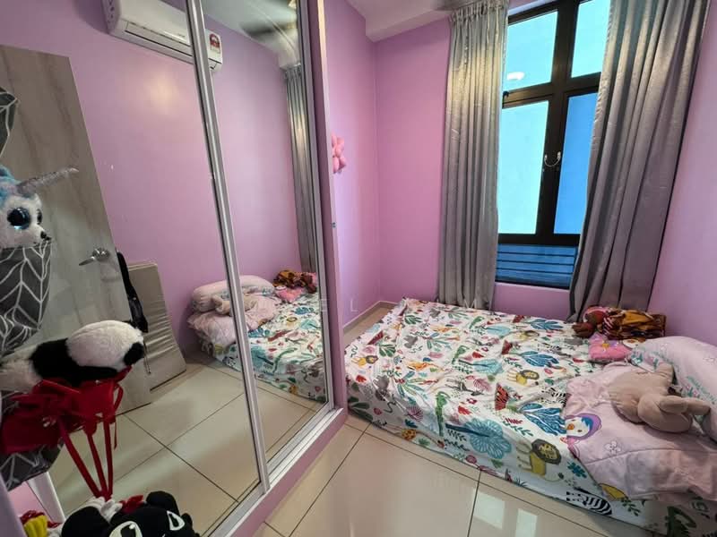 Service Residence for Sale at D'Summit Residences - Jovel Lim - Bedroom - PropertyGuru.com.my