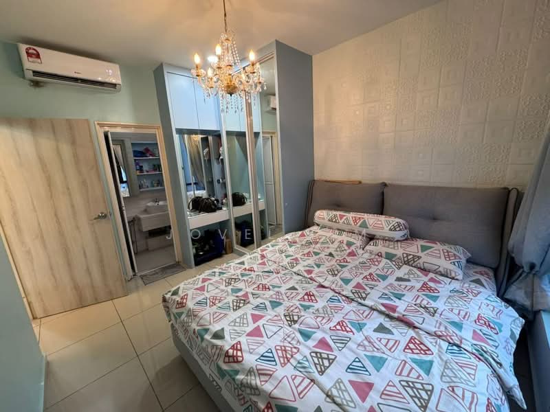 Service Residence for Sale at D'Summit Residences - Jovel Lim - Bedroom - PropertyGuru.com.my