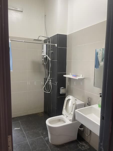 Rumah Teres 2 Tingkat untuk Disewa di Masai (Johor) - Henry Lee - Bathroom - PropertyGuru.com.my