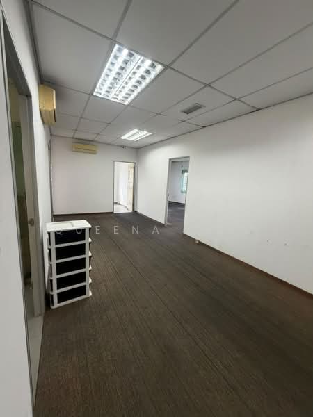 Shop / Office for Rent in Taman Johor Jaya (Johor Bahru) - Queena Thye - Interior - PropertyGuru.com.my