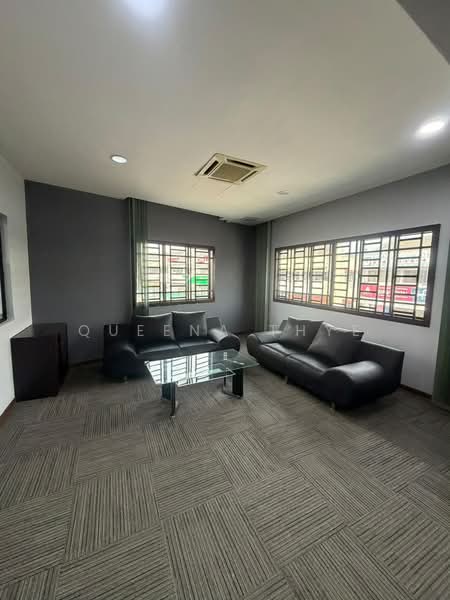 Shop / Office for Rent in Taman Johor Jaya (Johor Bahru) - Queena Thye - Living Room - PropertyGuru.com.my