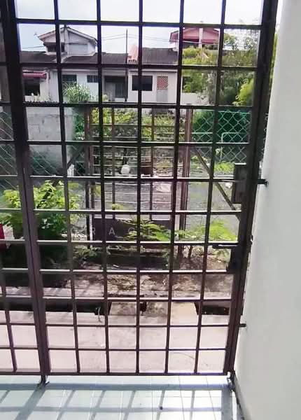 Rumah Teres untuk Dijual di Taman Desa Jaya (Johor Bahru) - Grace Lau - PropertyGuru.com.my