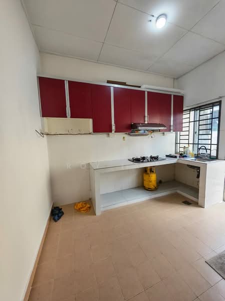 Rumah Teres 1.5 Tingkat untuk Disewa di Johor Bahru (Johor) - Roy Yap - Kitchen - PropertyGuru.com.my
