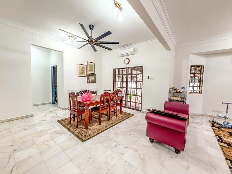 Rumah Berkembar untuk Dijual di Bukit Rahman Putra (Sungai Buloh) - Mohd Nazri Roslan - PropertyGuru.com.my