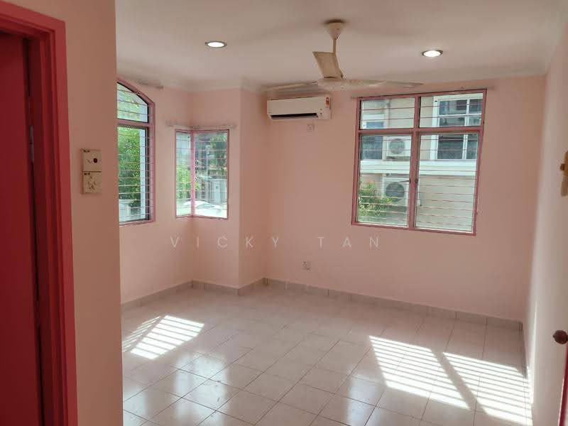 Rumah Berkembar untuk Dijual di Shah Alam (Selangor) - Vicky Tan - Interior - PropertyGuru.com.my