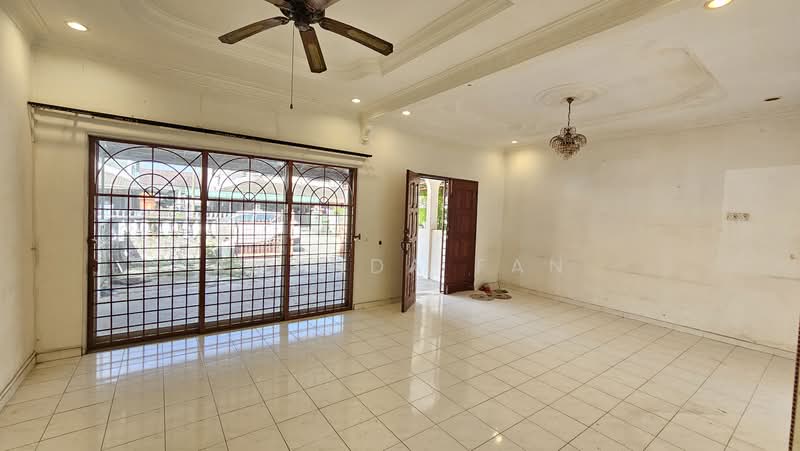 2-storey Terraced House for Sale in Ipoh (Perak) - Amanda Fan - Living Room - PropertyGuru.com.my