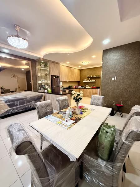 Rumah Teres untuk Dijual di Johor Bahru (Johor) - Amir Faris Rusli - Kitchen - PropertyGuru.com.my