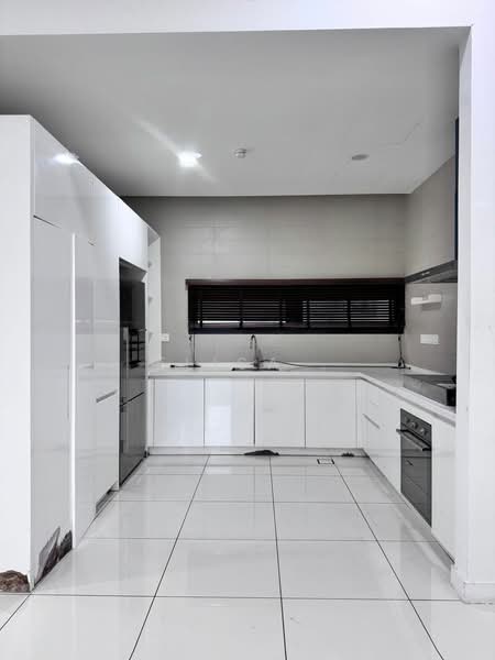 Condominium for Sale at The Veo - Elisa . - Kitchen - PropertyGuru.com.my