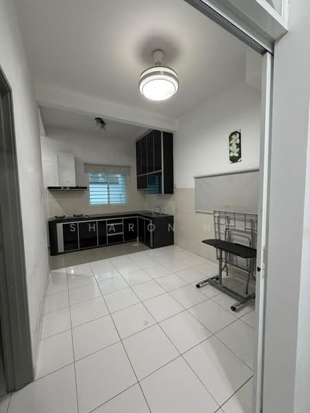 Rumah Teres 2 Tingkat untuk Dijual di Taman Setia Indah (Tebrau) - Sharon Ng - Kitchen - PropertyGuru.com.my