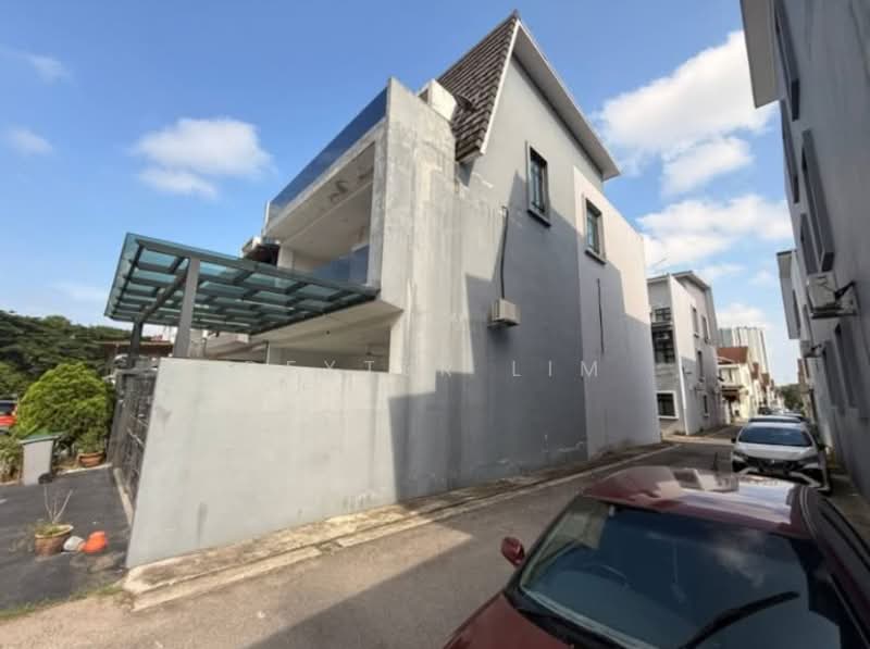 Rumah Teres 3 Tingkat untuk Dijual di Johor Bahru (Johor) - Dexter Lim - Exterior - PropertyGuru.com.my