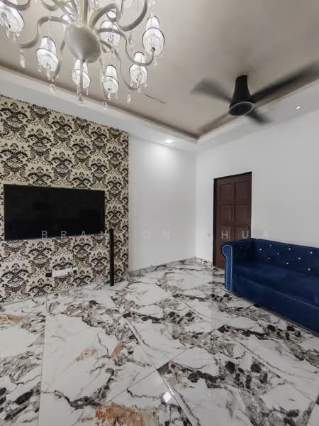 Rumah Teres 2 Tingkat untuk Disewa di Taman Setia Indah (Tebrau) - Brandon Chua - Living Room - PropertyGuru.com.my
