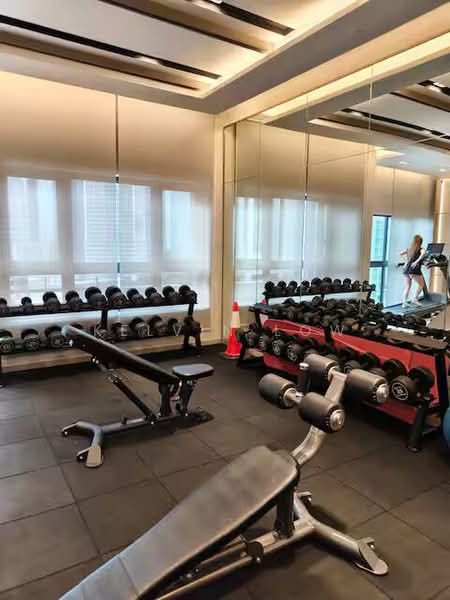 Kondominium untuk Dijual di Isola - Kelvin Low - Gym - PropertyGuru.com.my