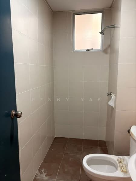 Condominium for Sale at Hijauan Heights - Penny Yap - Bathroom - PropertyGuru.com.my