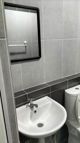 Kediaman Servis untuk Disewa di V-Residensi 5 - Stanley Tan - Bathroom - PropertyGuru.com.my