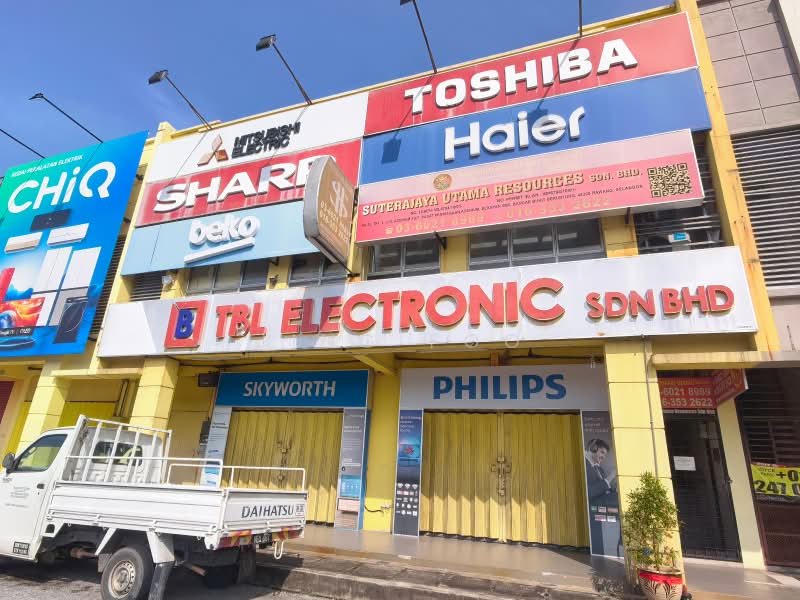 Shop / Office for Rent in Bukit Beruntung (Selangor) - Jing Foo - Exterior - PropertyGuru.com.my