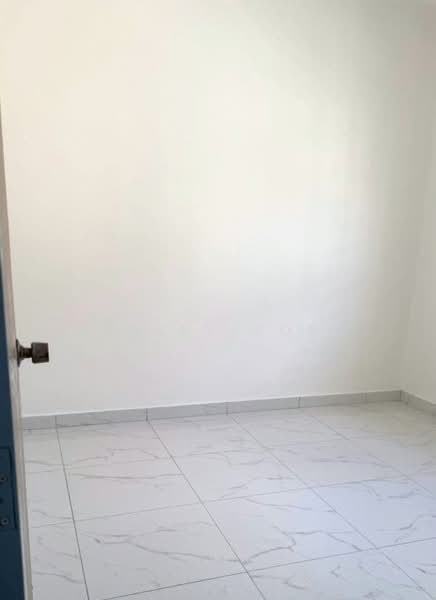 2-storey Terraced House for Sale in Taman Tan Sri Yaacob (Johor Bahru) - Janlly Jong - Interior - PropertyGuru.com.my