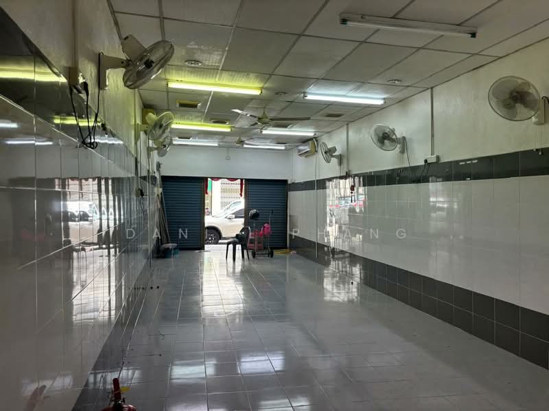 Shop for Rent in George Town (Penang) - Daniel Phang - Interior - PropertyGuru.com.my