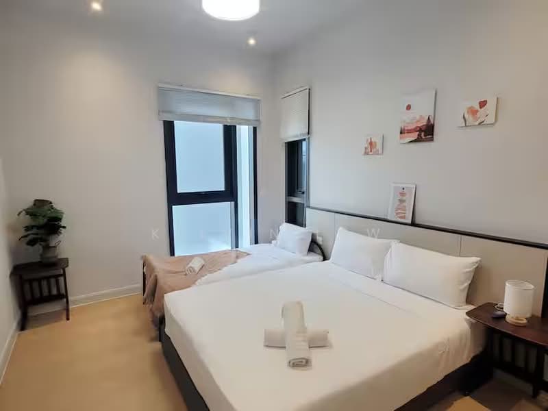 Servis Apartment untuk Dijual di Isola - Kelvin Low - Bedroom - PropertyGuru.com.my