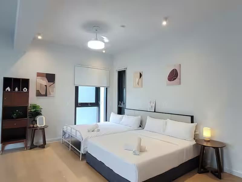 Servis Apartment untuk Dijual di Isola - Kelvin Low - Bedroom - PropertyGuru.com.my