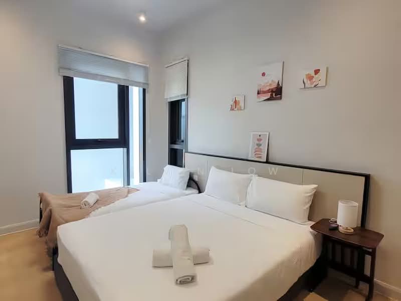 Servis Apartment untuk Dijual di Isola - Kelvin Low - Bedroom - PropertyGuru.com.my