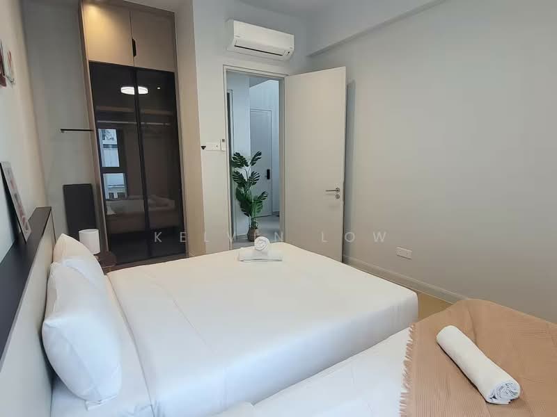 Servis Apartment untuk Dijual di Isola - Kelvin Low - Bedroom - PropertyGuru.com.my