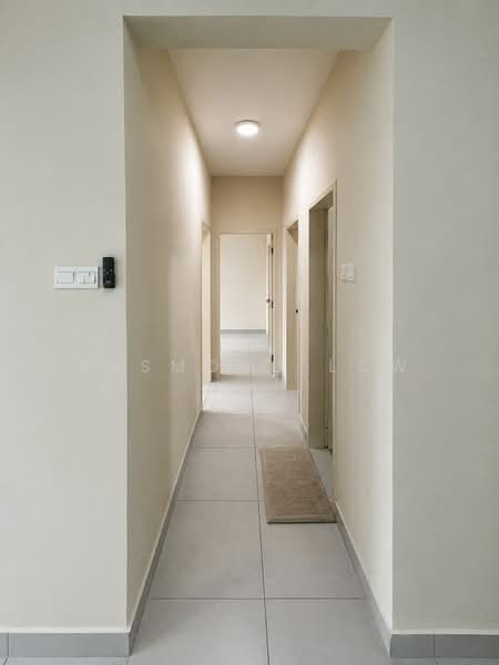 Servis Apartment untuk Disewa di Majestic Maxim - Desmond Low - Corridor - PropertyGuru.com.my