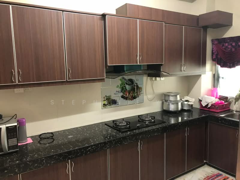 2-storey Terraced House for Rent in Taman Klang Indah (Klang) - Stephanie Yap - Kitchen - PropertyGuru.com.my