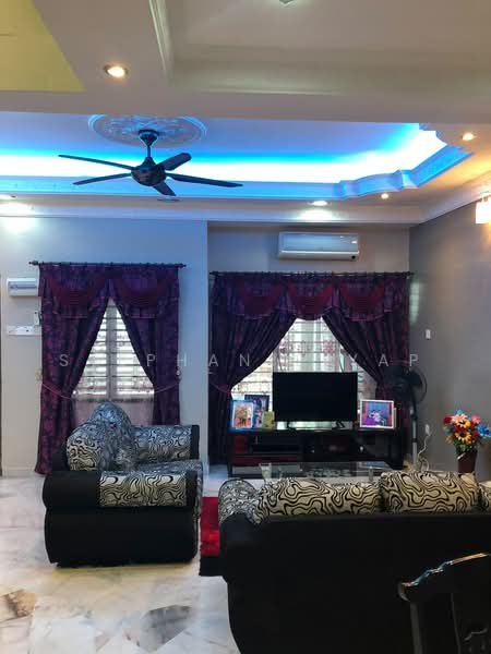 2-storey Terraced House for Rent in Taman Klang Indah (Klang) - Stephanie Yap - Living Room - PropertyGuru.com.my