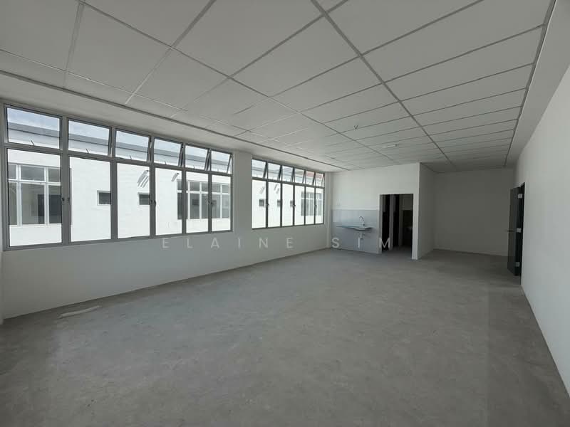 Shop / Office for Rent in Bandar Indahpura (Kulai) - Elaine Sim - Interior - PropertyGuru.com.my