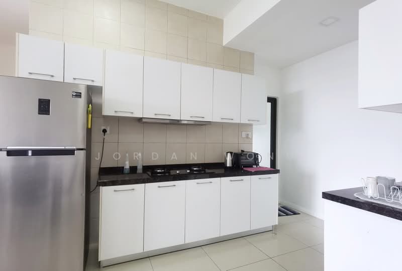 Condominium for Rent at The WaterEdge (Pinggiran Air) - Jordan Wong - Kitchen - PropertyGuru.com.my