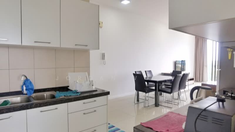 Condominium for Rent at The WaterEdge (Pinggiran Air) - Jordan Wong - Kitchen - PropertyGuru.com.my