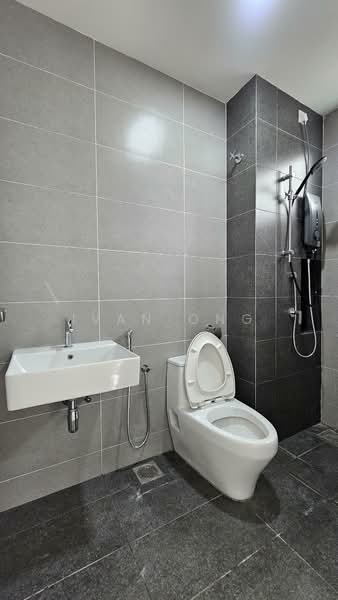 Semi-Detached House for Rent in Taman Gaya (Ulu Tiram) - Ivan Ong - Bathroom (Ground Floor) - PropertyGuru.com.my
