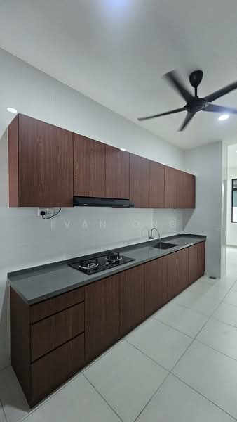Semi-Detached House for Rent in Taman Gaya (Ulu Tiram) - Ivan Ong - Kitchen - PropertyGuru.com.my