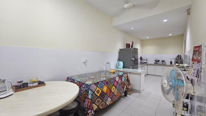 Rumah Teres 2 Tingkat untuk Dijual di Alam Damai (Cheras) - Janice Lau - Kitchen - PropertyGuru.com.my
