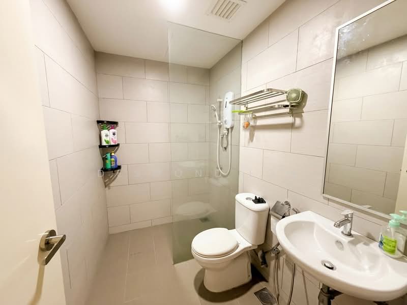 Kondominium untuk Disewa di Nadayu62 - Desmond Low - Bathroom - PropertyGuru.com.my