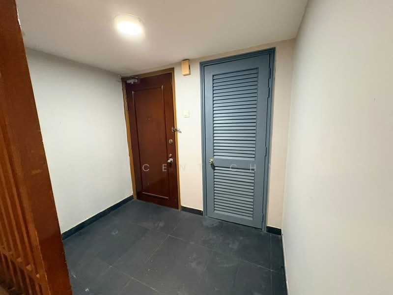 Kondominium untuk Dijual di OBD Garden Tower - Vincent Chye - Entrance - PropertyGuru.com.my