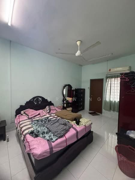 Rumah Teres 2-Tingkat untuk Dijual di Skudai (Johor) - Sharon Ng - Bedroom - PropertyGuru.com.my