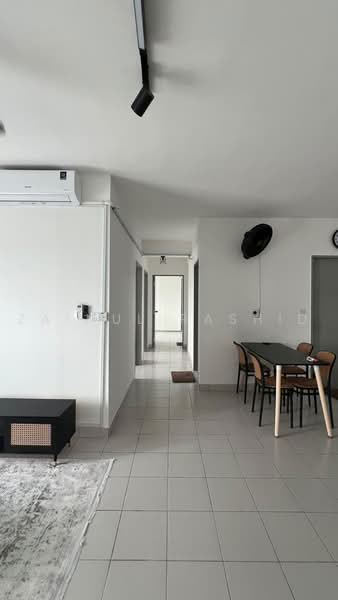 Pangsapuri untuk Disewa di Lily Apartment @ Kuchai Lama - Zainul Rashid - Corridor - PropertyGuru.com.my
