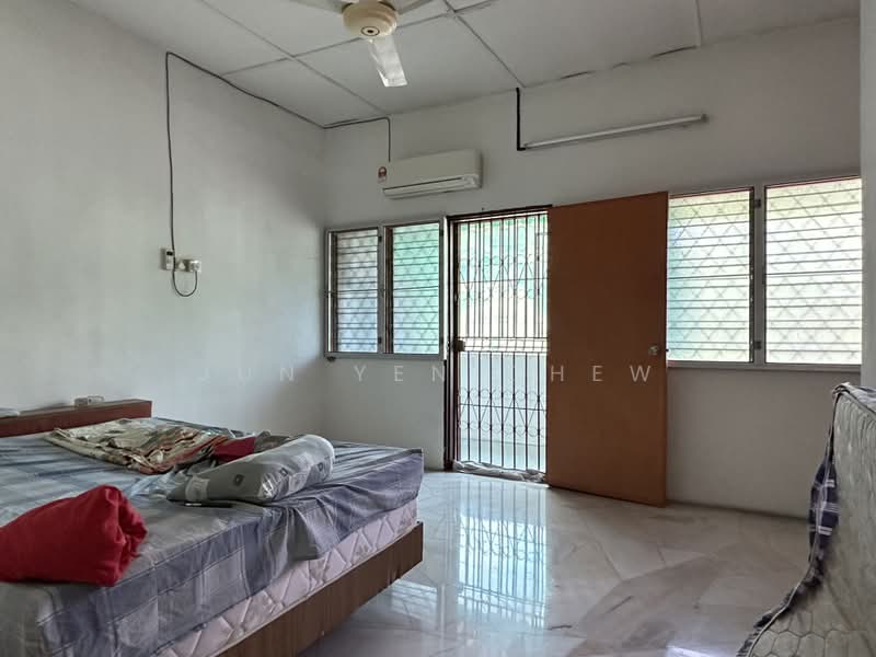 Rumah Teres 2 Tingkat untuk Dijual di Taman Sri Kampar (Kampar) - Jun Yen Chew - PropertyGuru.com.my