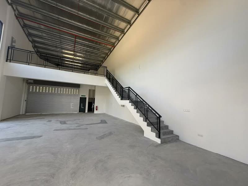 Gudang untuk Disewa di Kulai (Johor) - Elaine Sim - Interior - PropertyGuru.com.my