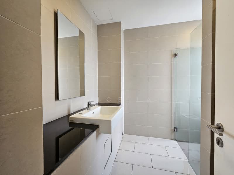 Rumah Teres 3 Tingkat untuk Dijual di Lake Fields (Sungai Besi) - Janice Lau - Bathroom - PropertyGuru.com.my