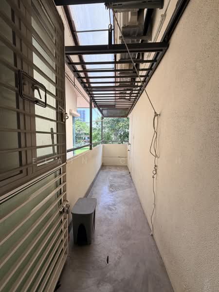 Rumah Bandar untuk Disewa di Jalan Ipoh (Kuala Lumpur) - Elaine Cheah - Balcony - PropertyGuru.com.my