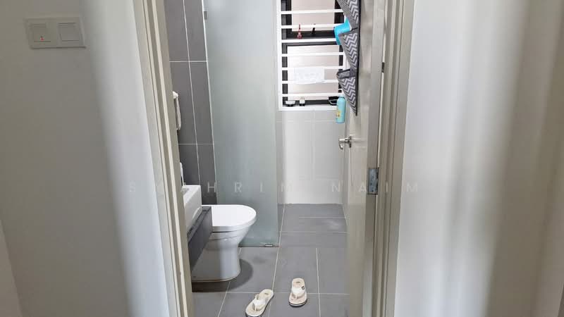 Pangsapuri untuk Dijual di Vista Mahogani @ Saujana Impian - Syahrim Naim - Bathroom - PropertyGuru.com.my
