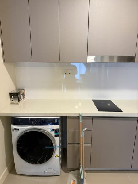 Servis Apartment untuk Disewa di 8th & Stellar - Moonhou . - Kitchen - PropertyGuru.com.my
