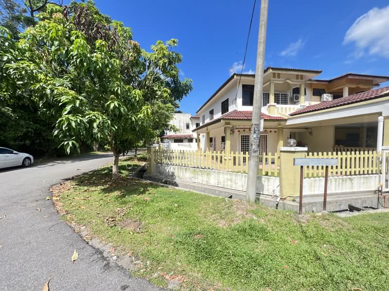 Rumah Teres 2 Tingkat untuk Disewa di Taman Saujana Indah (Bukit Katil) - Geoffery Wee - Exterior - PropertyGuru.com.my