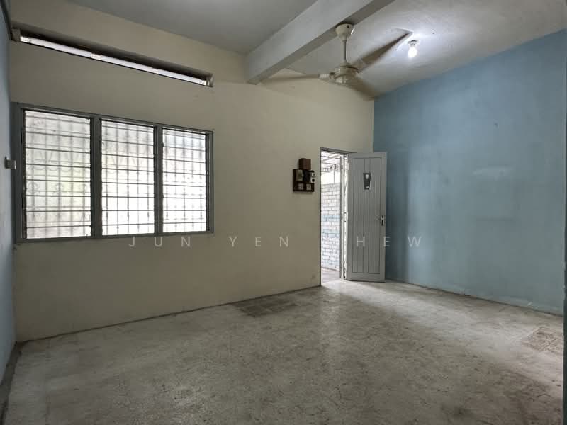 Rumah Teres 2 Tingkat untuk Dijual di Kampar (Perak) - Jun Yen Chew - PropertyGuru.com.my